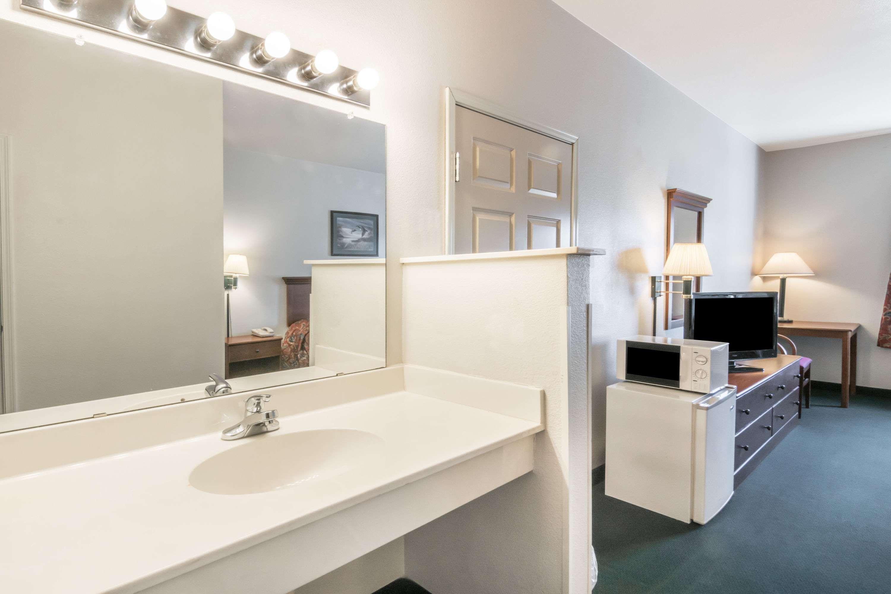 Super 8 By Wyndham Kountze Big Thicket Nat'L Pres Area Hotel Luaran gambar